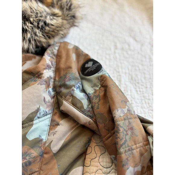 Obermeyer Tuscany Winter Jacket with Faux Fur Removable Hood Size 8 - Picture 5 of 9